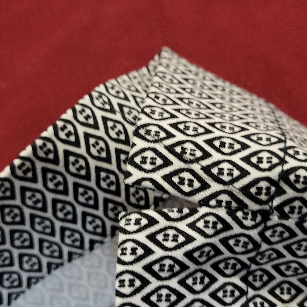 Slim-Sation Capris - Picture 3 of 4